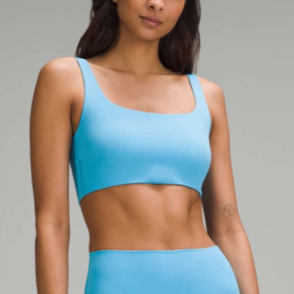lululemon athletica Scoop & Square Light Support Bra
